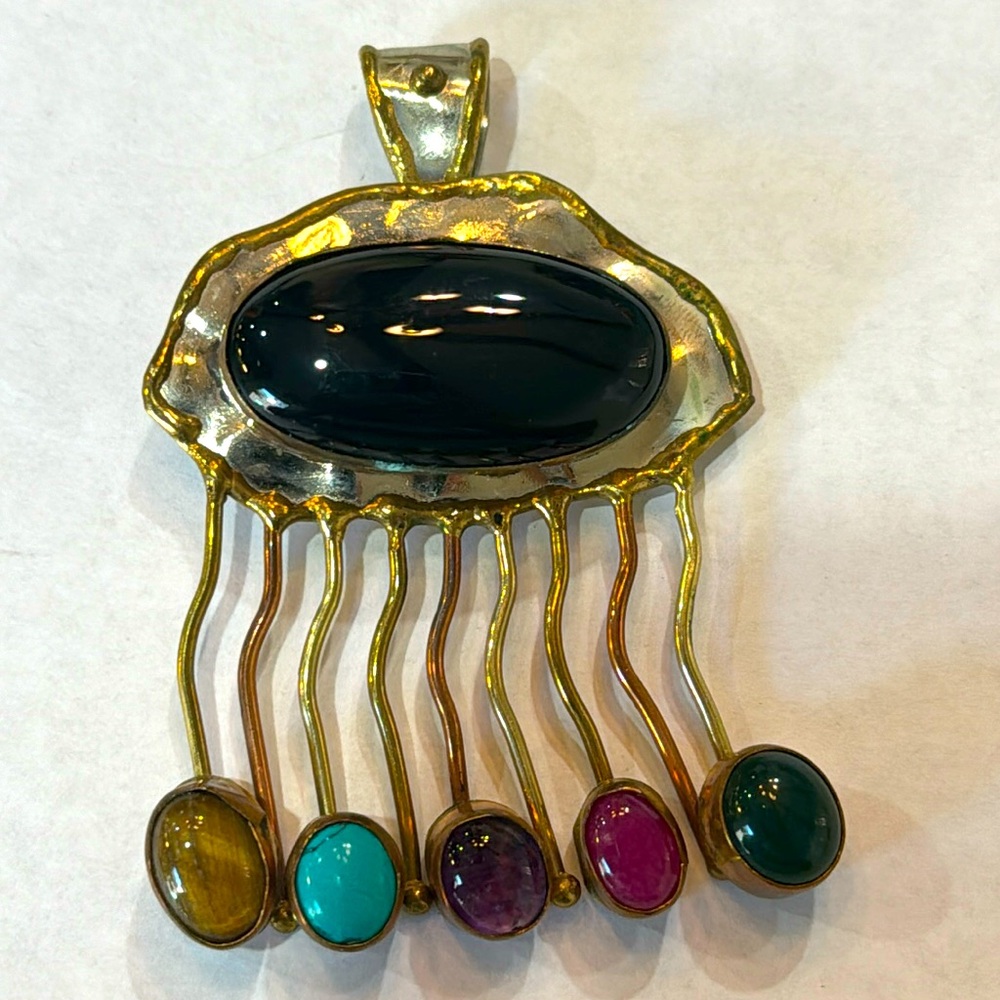 NWT BLACK ONYX SILVER HAMMERED  GEMSTONE PENDANT ‎ SHAPE “JELLYFISH”